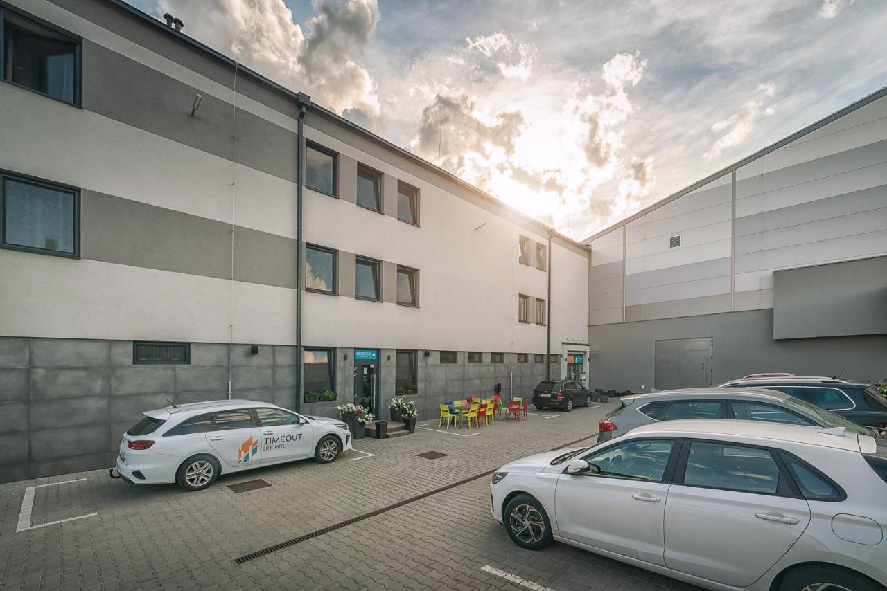 Timeout City Hotel Liptovsky Mikulas Exterior photo