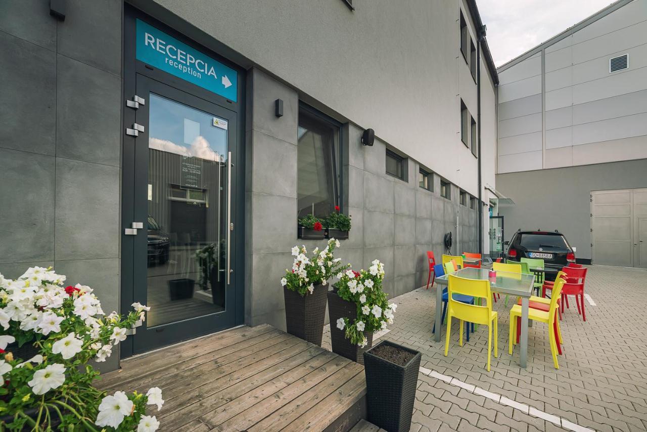 Timeout City Hotel Liptovsky Mikulas Exterior photo